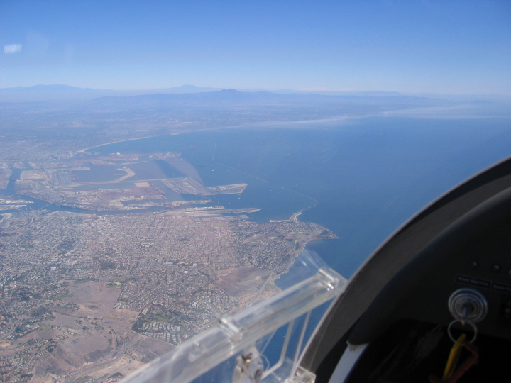 Over LA in the motorglider