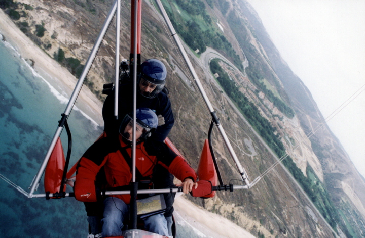 Matt Liknaitzky flying over the beach near Palos Verdes